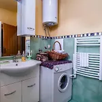 Lida U Centru Fuzina, Gorski Kotar *