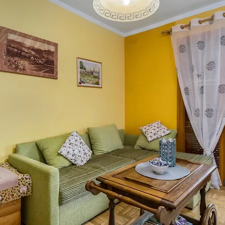 Lida U Centru Fuzina, Gorski Kotar *