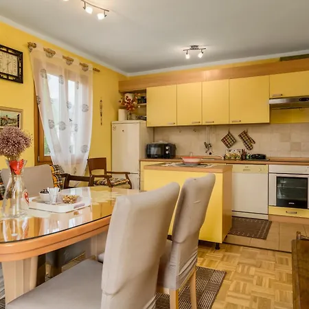 Apartment Lida U Centru Fuzina, Gorski Kotar *