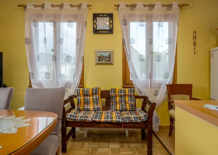 Lida U Centru Fuzina, Gorski Kotar شقة Fužine